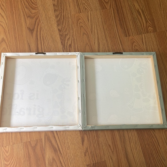 👻Giraffe Canvases - Picture 3 of 3